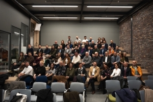 İlham Veren Bir Gece: Rahman Altın ile Fikirler ve Tecrübeler Sahnesi