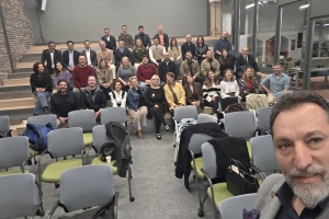 Başarıyı Taşıyan İlişkiler: İş Dünyasında Bağ Kurmanın Ötesi